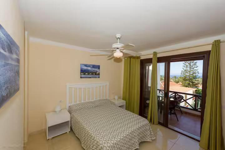 Apartment In Playa De Las Americas 1 Esterno foto