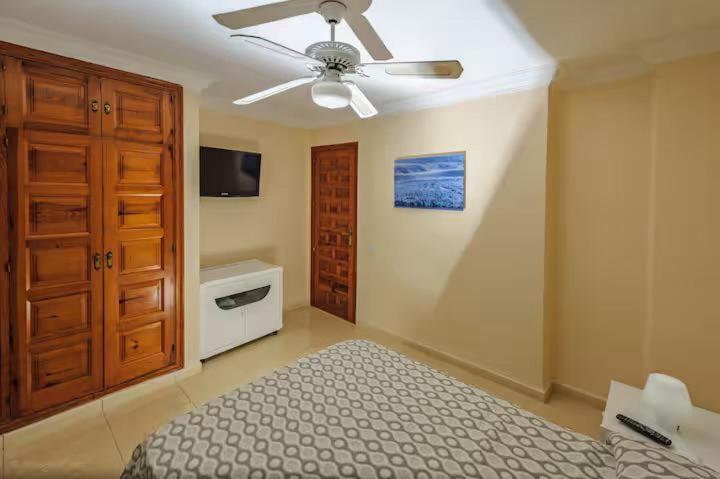 Apartment In Playa De Las Americas 1 Camera foto